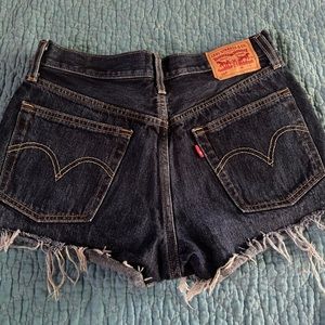 Levi’s shorts  sz 27 waist